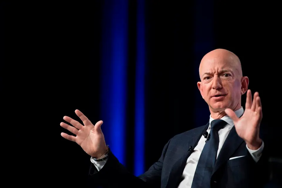 Jeff Bezos Reclaims Title as World's Richest Person, Surpassing Elon Musk